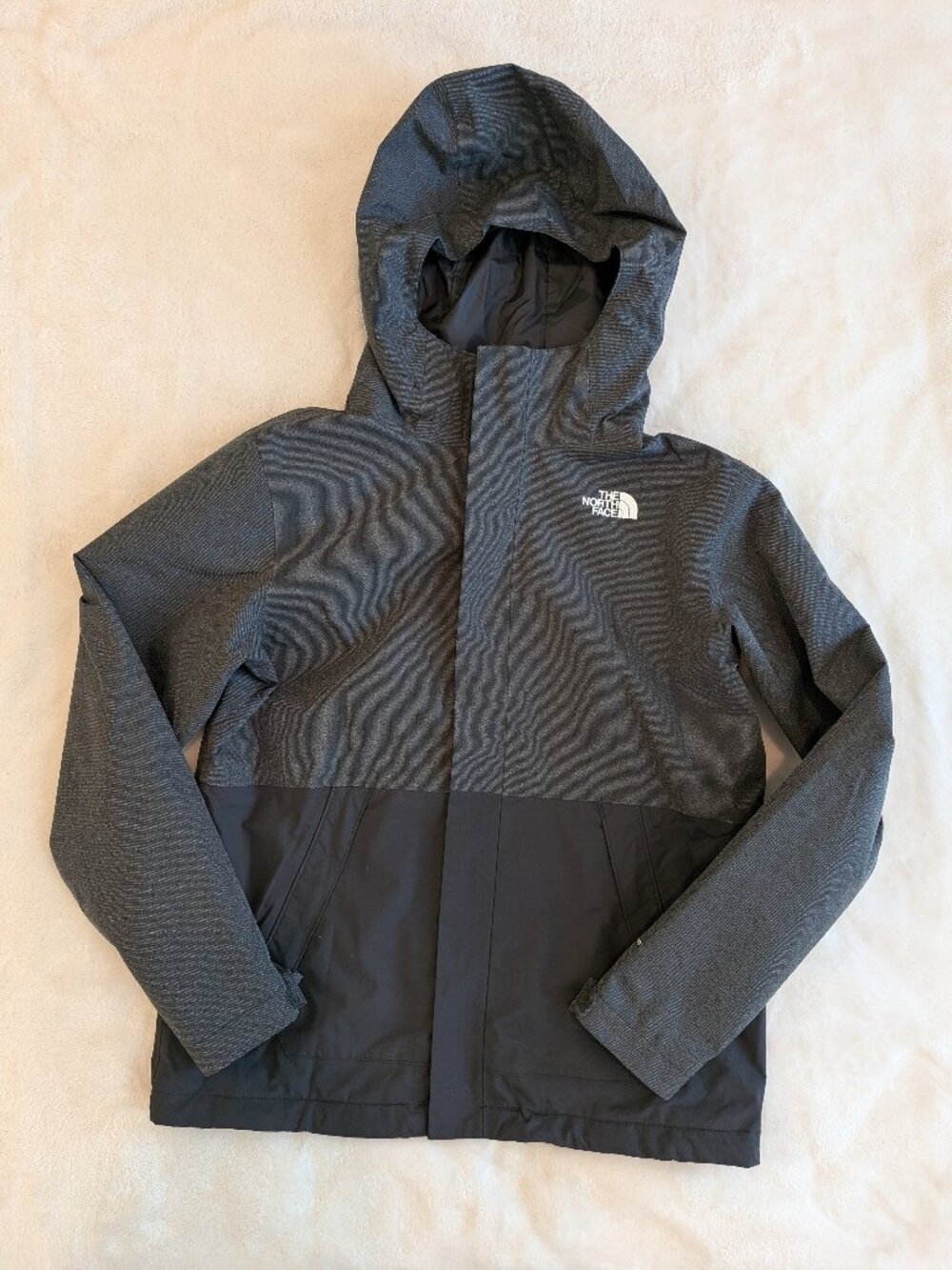 North Face boys classic Vortex Triclimate 3-in-1 jacket system size L (14/16)